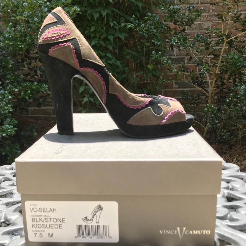 Vince Camuto suede 4.5” heel